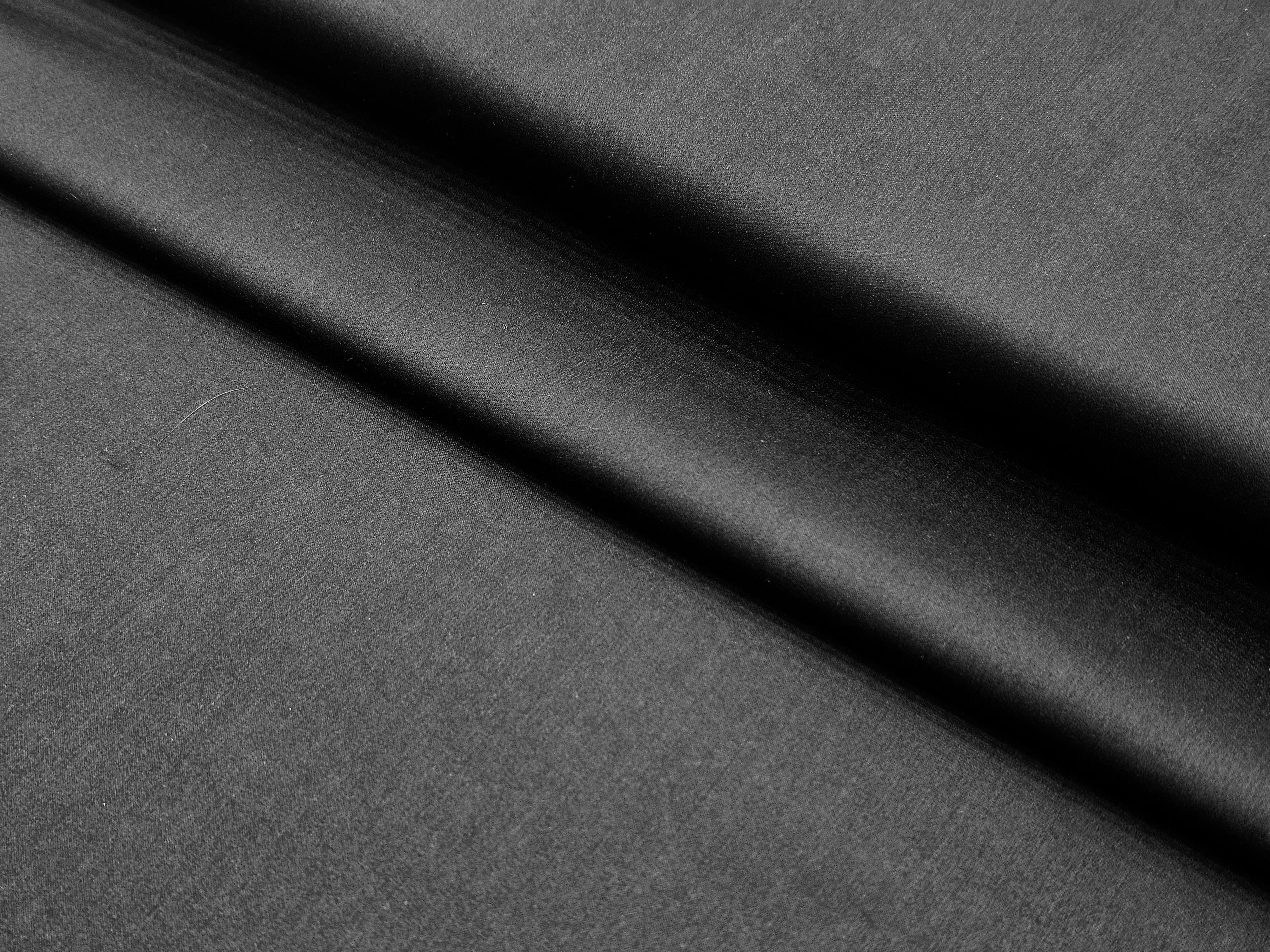 DARK BLACK PLAIN PREMIUM BAMBOO COTTON SHIRT FABRIC.